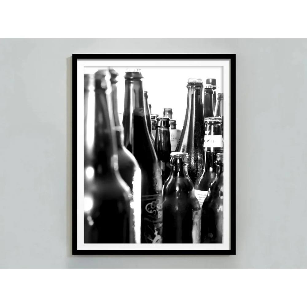 Siyah ve beyaz bar şampanya bi - Whisky Beer And Wine incelemesi ve fiyatı