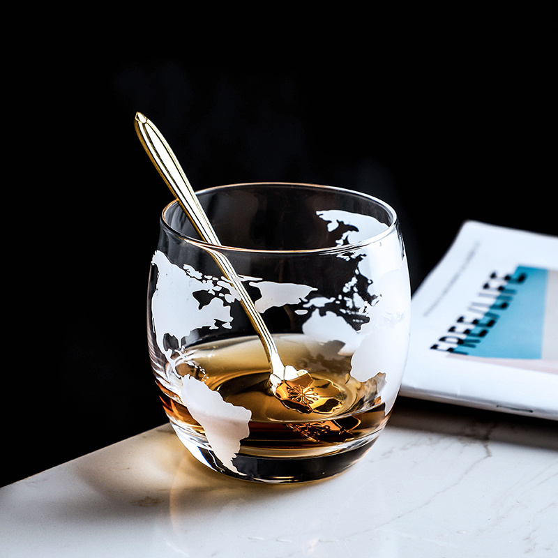 Dünya haritası viski şarap bar - Wine Beer World incelemesi ve fiyatı